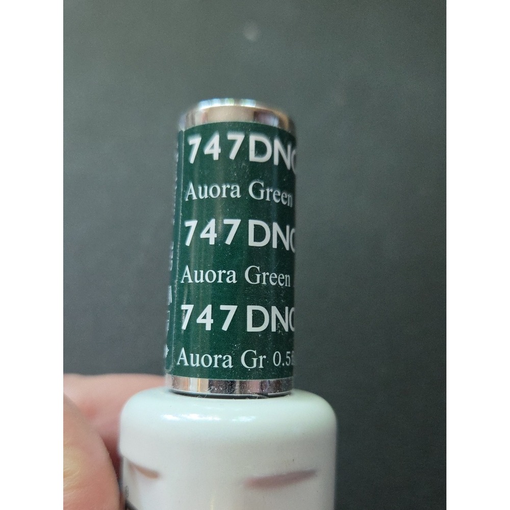 NWT DND Aurora Green Gel Polish Soak Off Hunter Green Creme Preppy Dark Academia - Picture 2 of 3